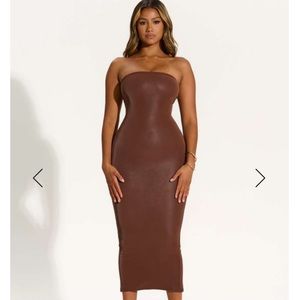 Naked wardrobe dress